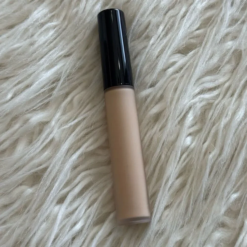 Giorgio Armani Beauty Power Fabric Concealer 4